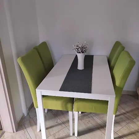 Three Lions Number 2