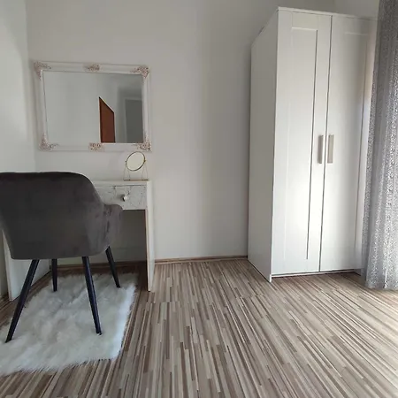 Three Lions Number 2 *