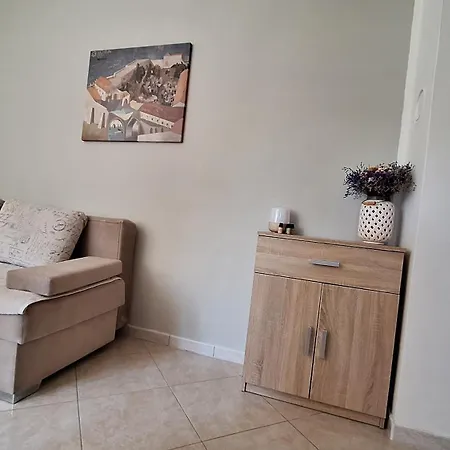 Appartement Three Lions Number 2 *