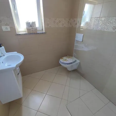 Appartement Three Lions Number 2 Pula