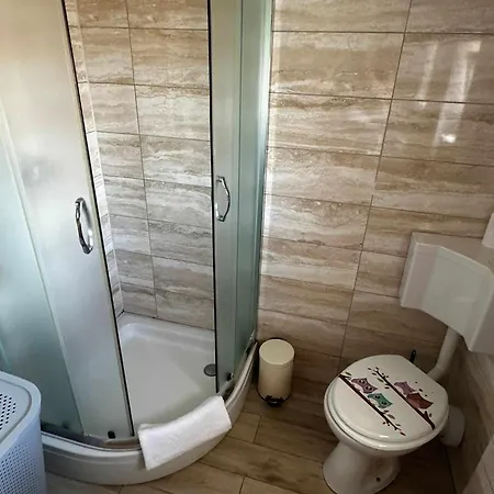 Appartement Three Lions Number 2 *