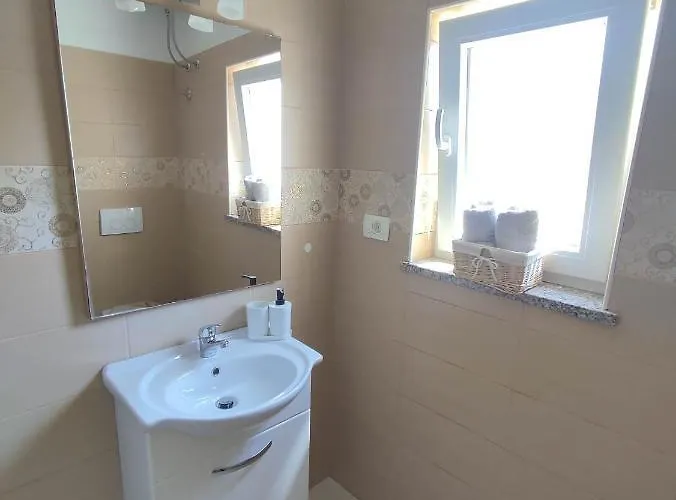 Three Lions Number 2 Apartamento Pula